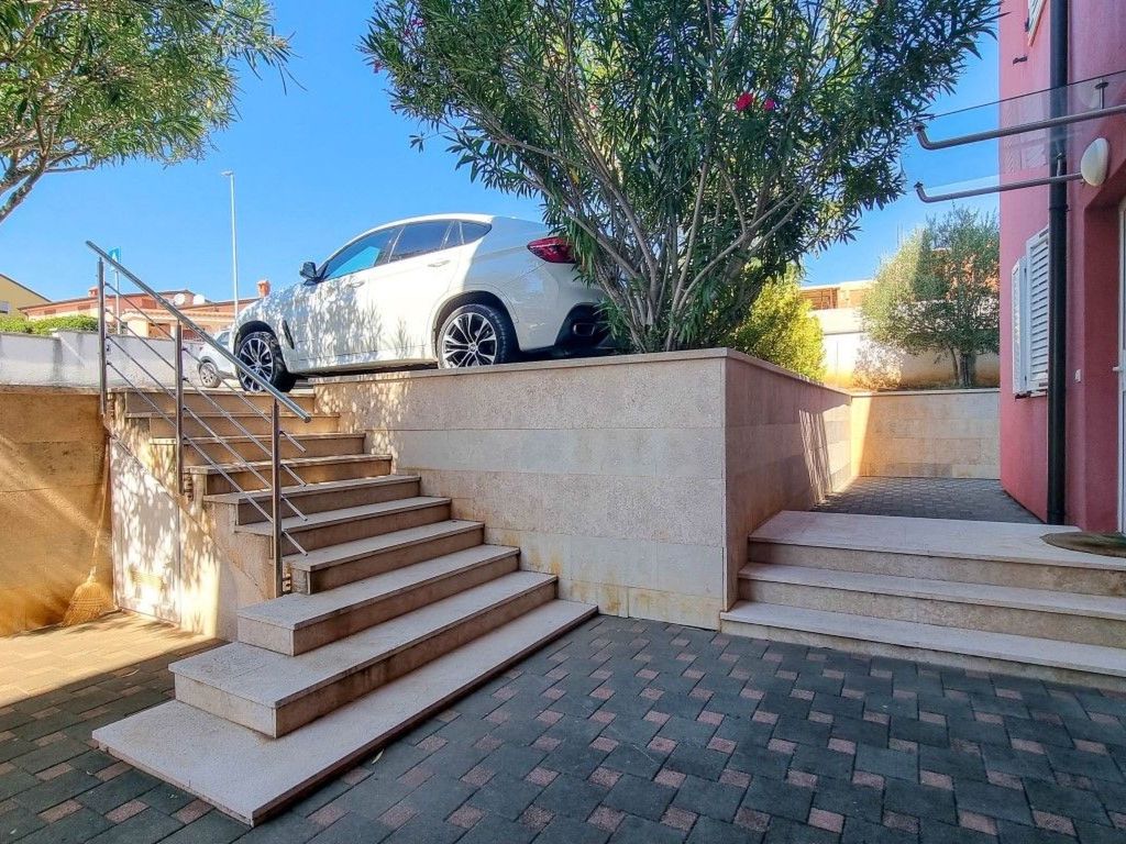 "Lea" mit Terrasse