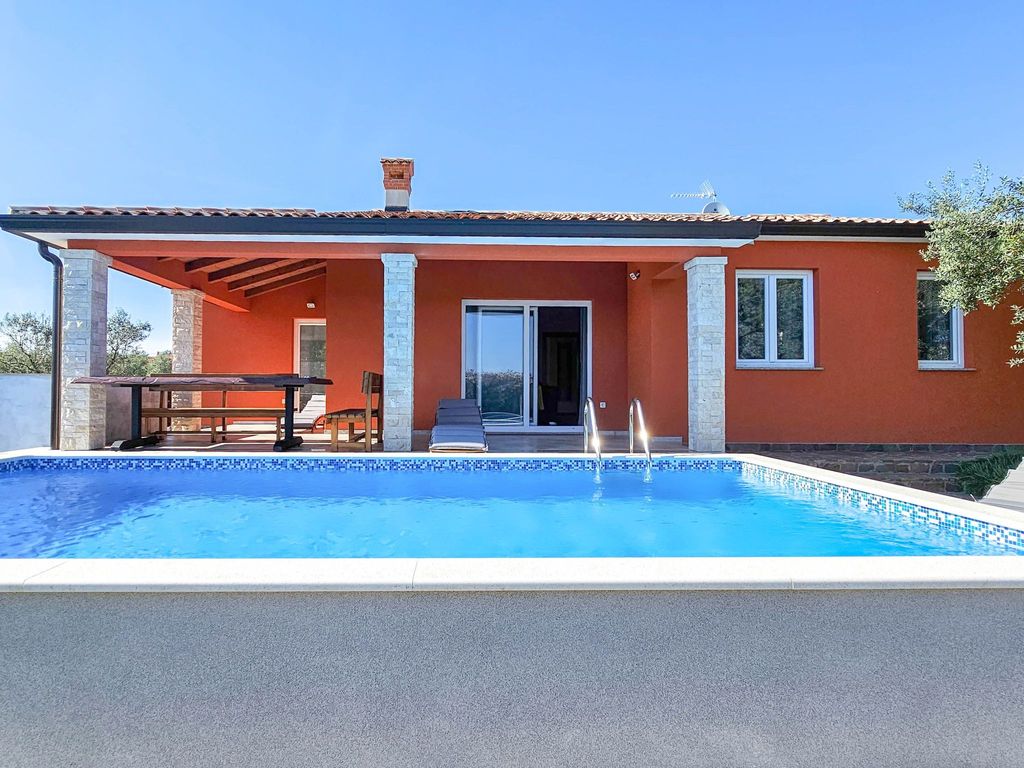 "Casa Gojtan"