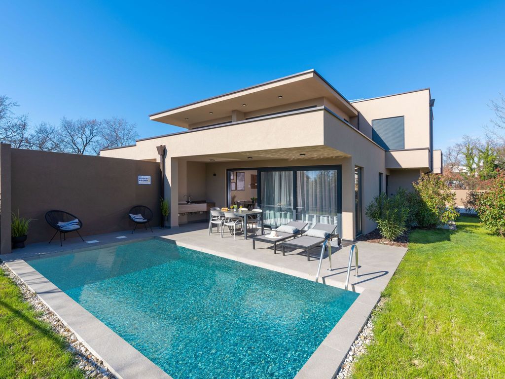 Quercus Village APP 3 mit privatem Pool
