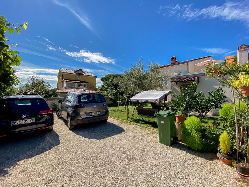für 6 Personen ca. 55 m&sup2; in Novigrad, Adriaküste Kroatien (Westküste von I