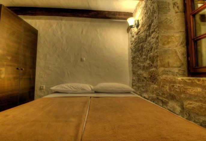 Steinhaus Kotli .1