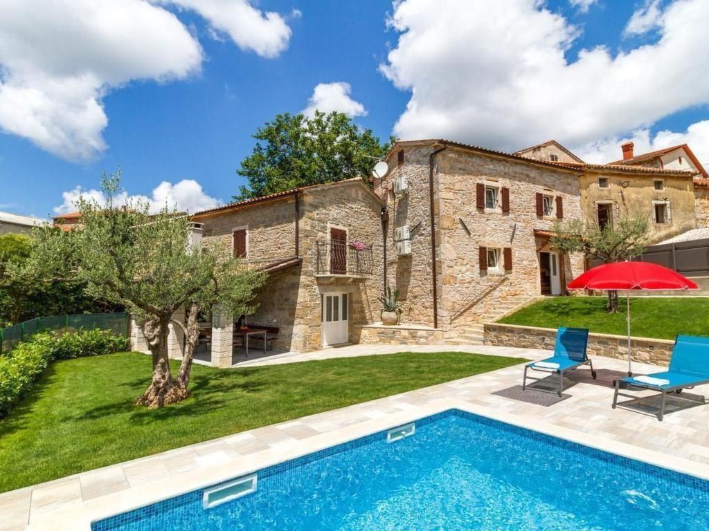 "Villa Zoro"