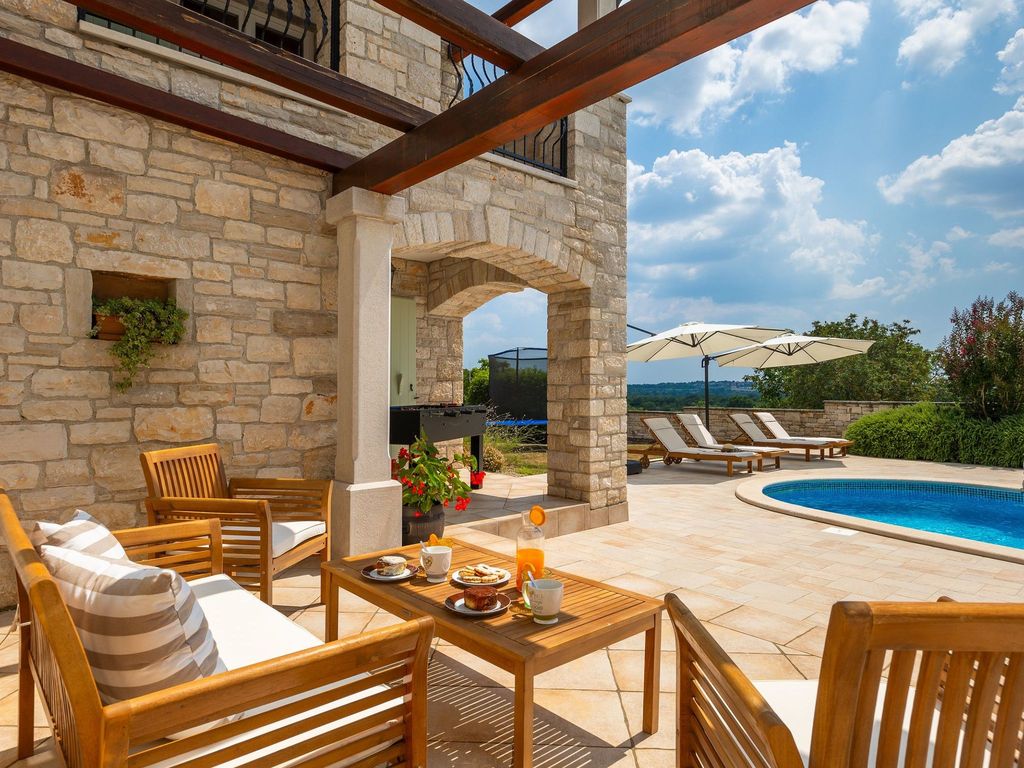 "Villa Mara"