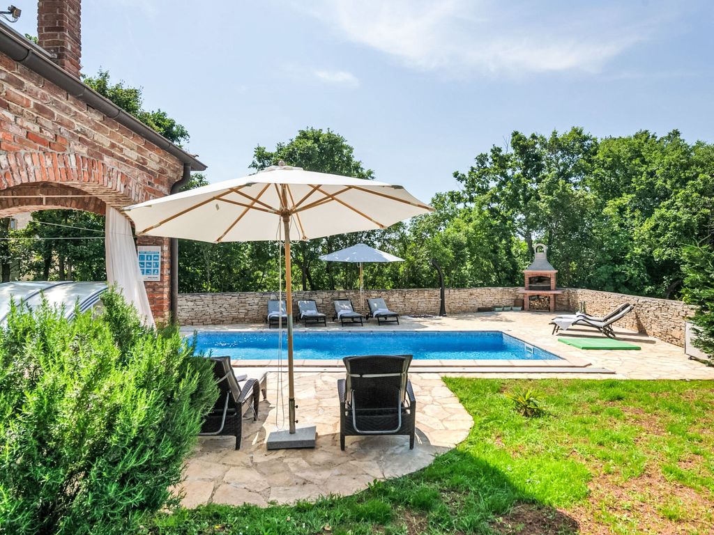 Villa Wish mit beheiztem Pool