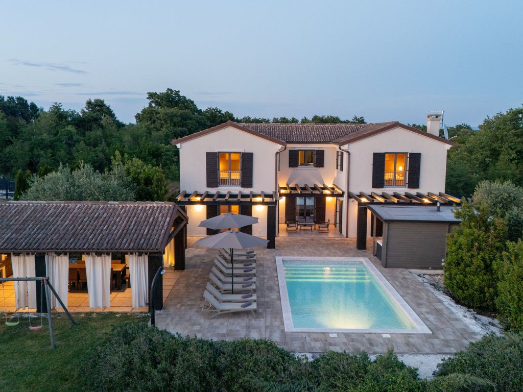 Villa Santi