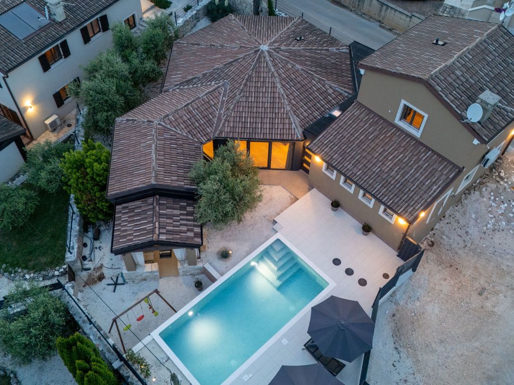 Villa Luna