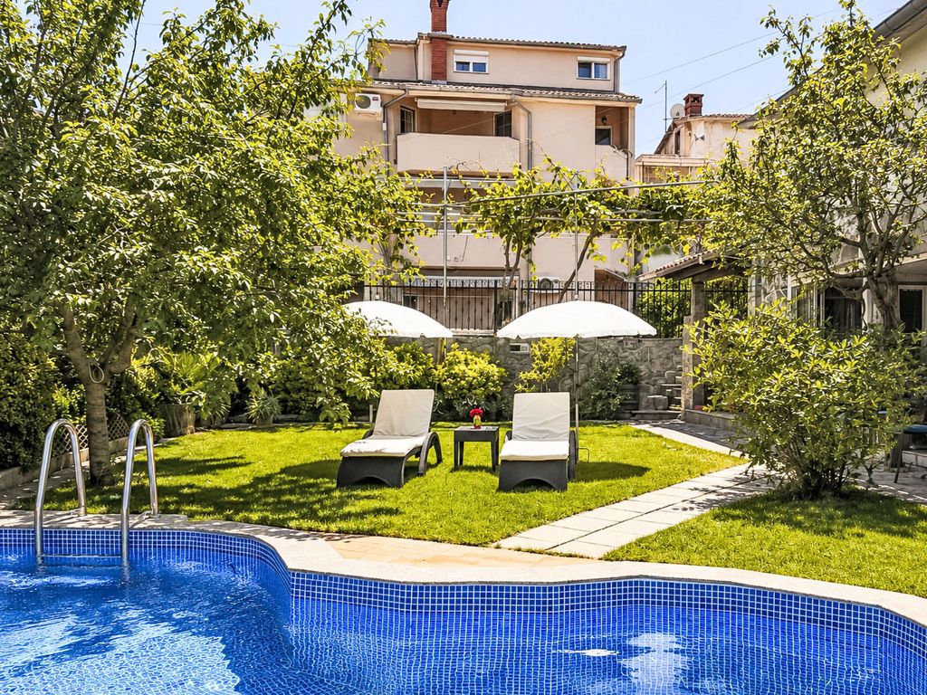 Ein Apartment im Ferienhaus Zweirosen