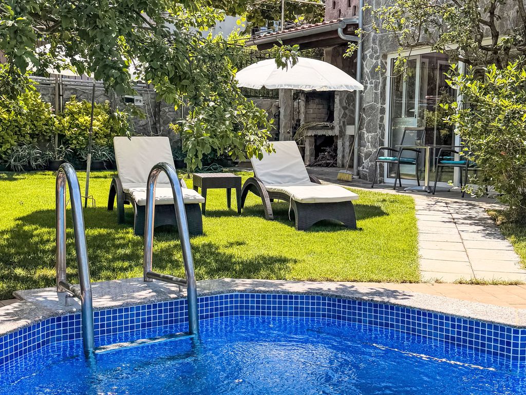 Ein Apartment im Ferienhaus Zweirosen