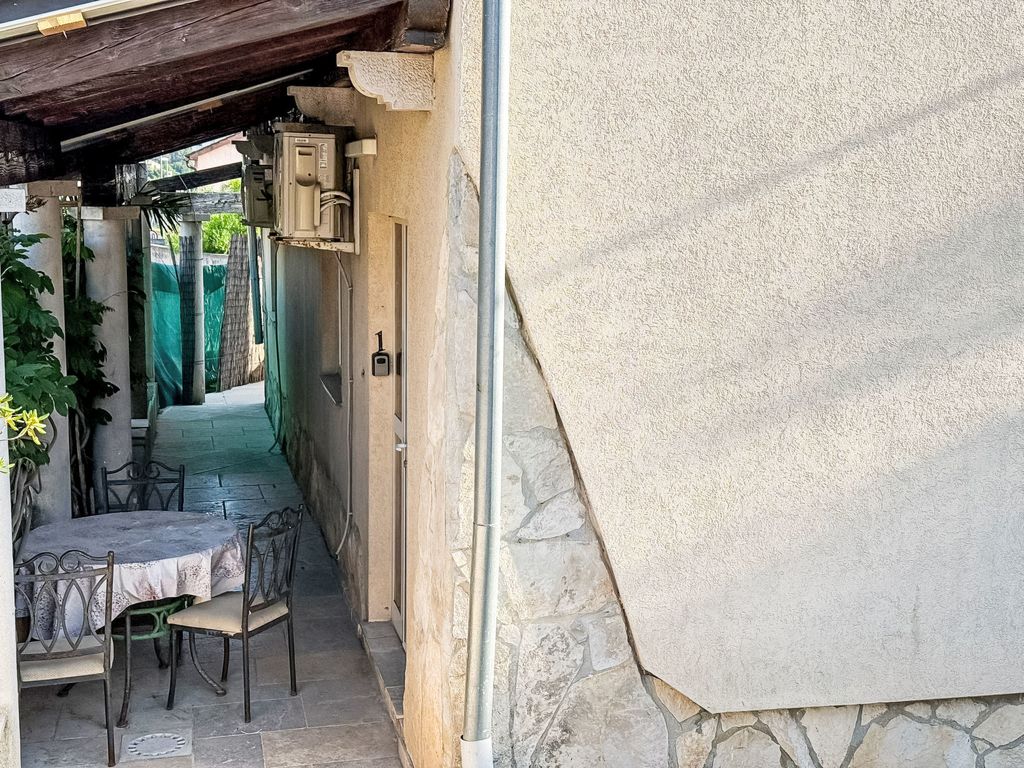 Wohnung 1
