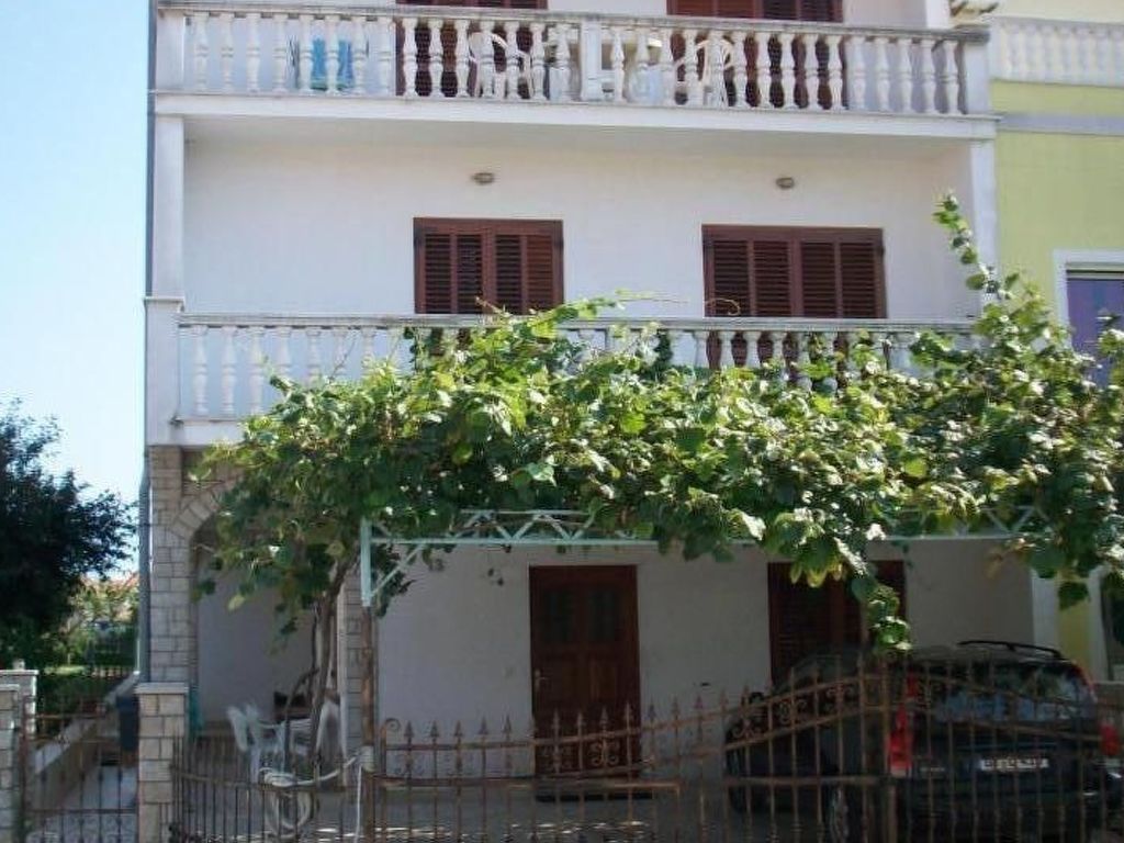 Appartement mit Balkon