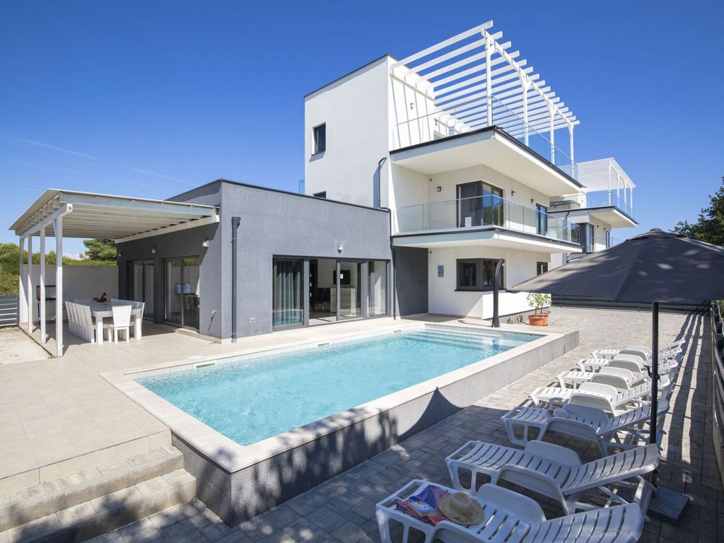 Villa Sole am Meer mit Pool, Sauna, Whirlpool