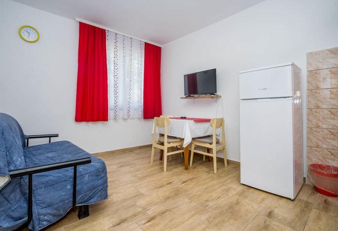 Hilde Red .5