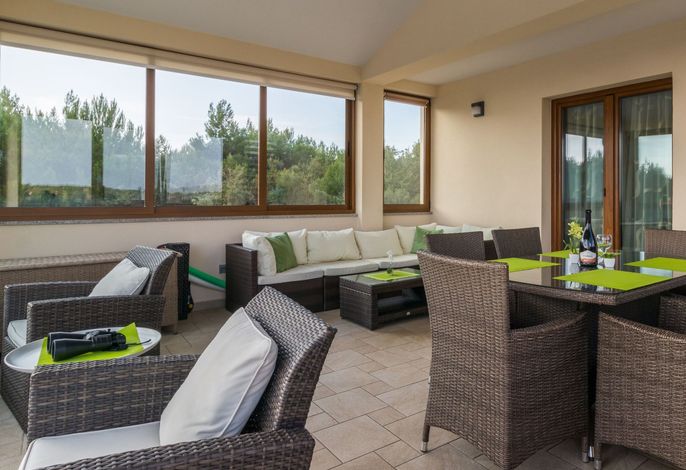 Nettes Ferienhaus in Pomer mit Privatem Pool .1