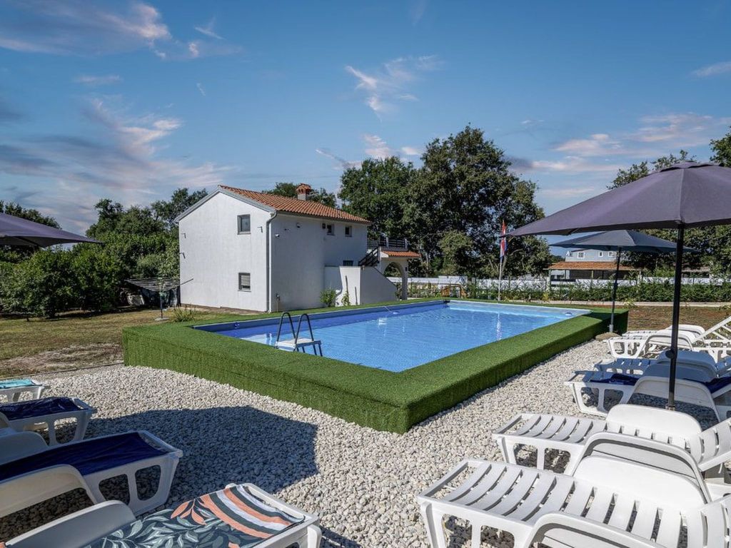 Charmantes Ferienhaus in Medulin, mit Pool...