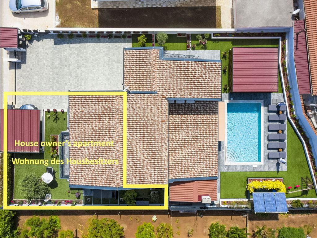 4 SZ mit Bad en suite Pool und Sommerküche