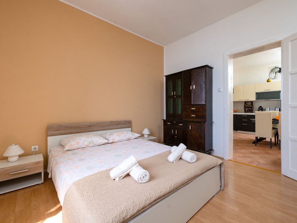 Sea apartment