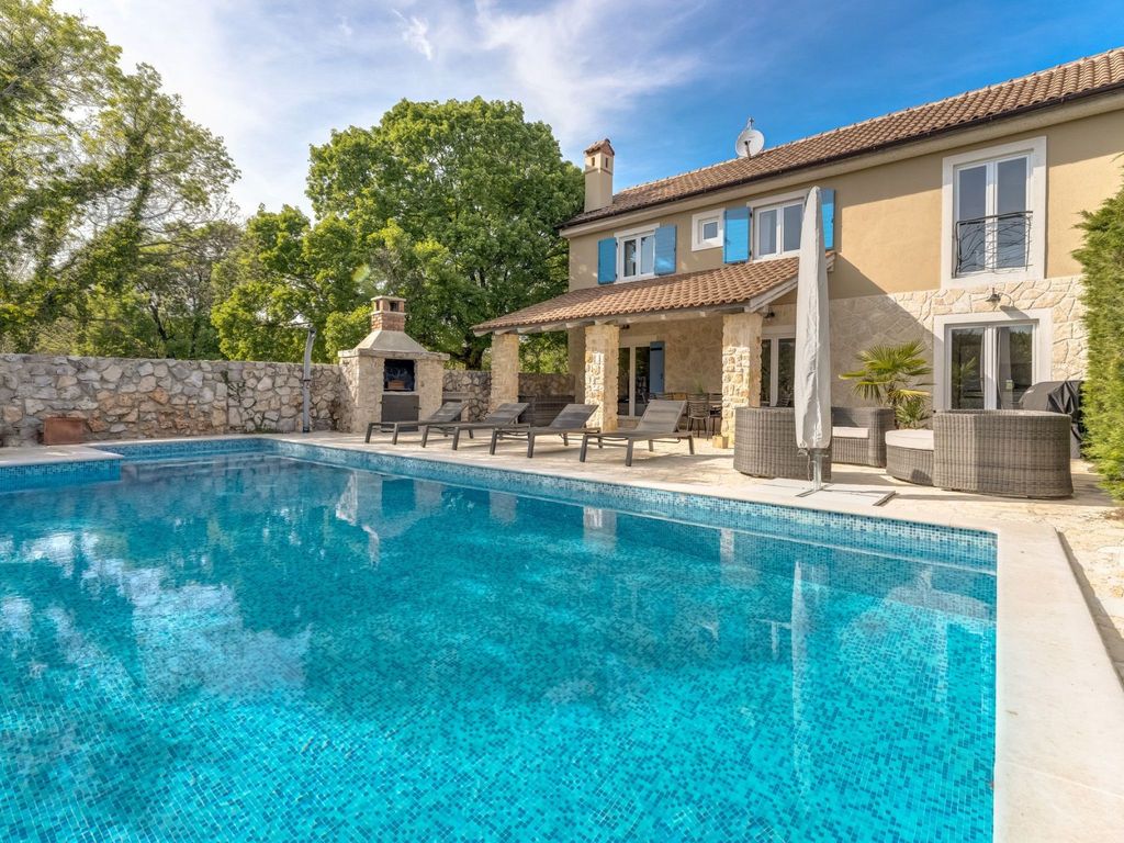Eine luxuriöse Villa "Maslina" mit Pool und Grill