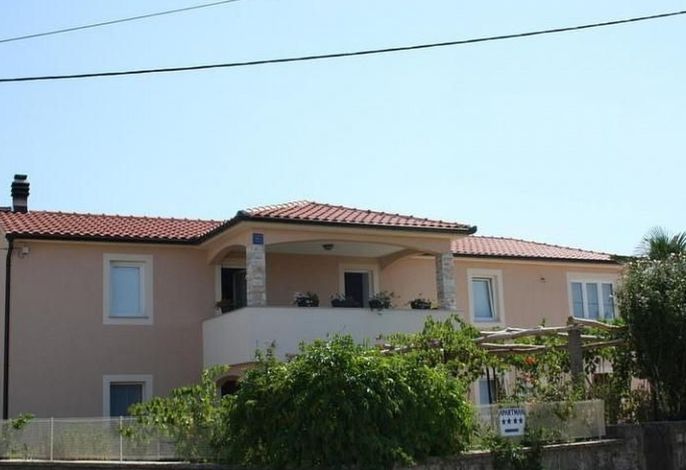 Große Wohnung in Gabonjin mit Eigener Terrasse – Foto 2