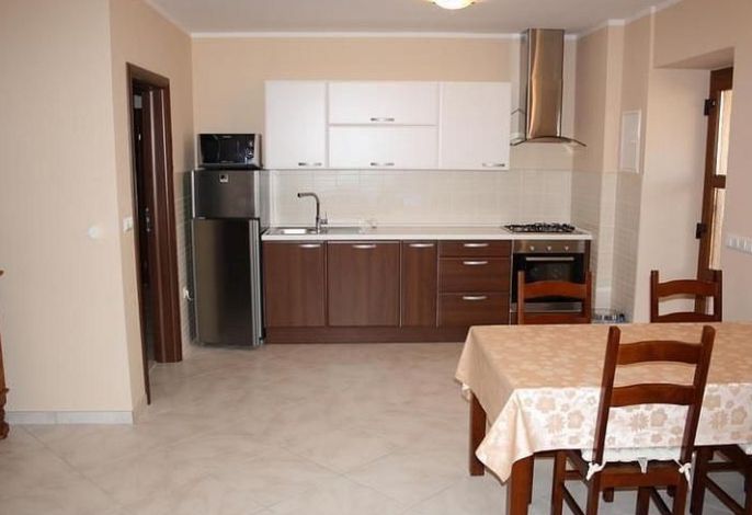 Große Wohnung in Gabonjin mit Eigener Terrasse – Foto 4
