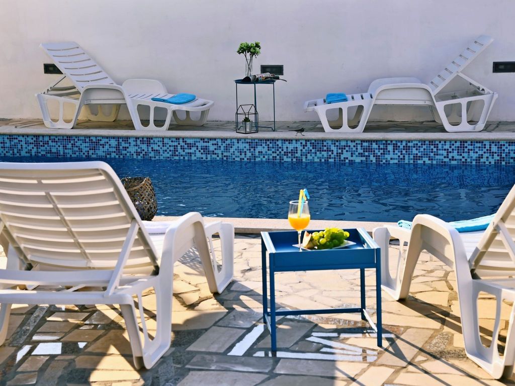 Villa Mata in Bogovići mit Pool und Meerblick