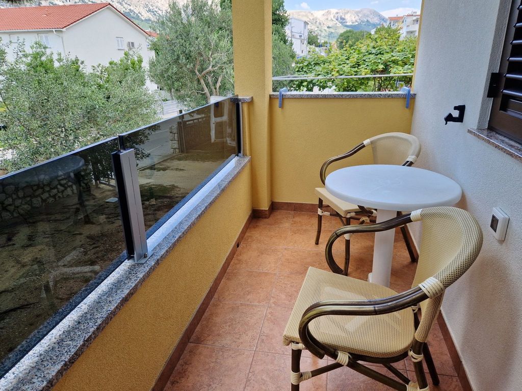in Baška mit Eigenem Balkon
