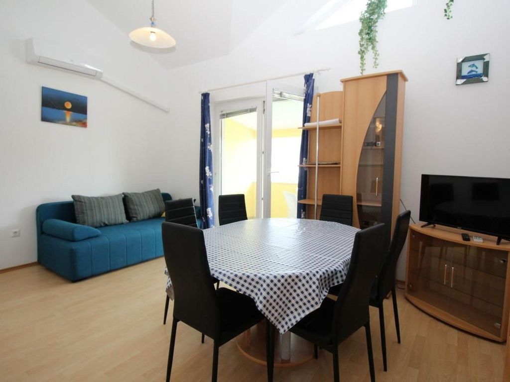 Wohnung in Baška mit Eigenem Balkon