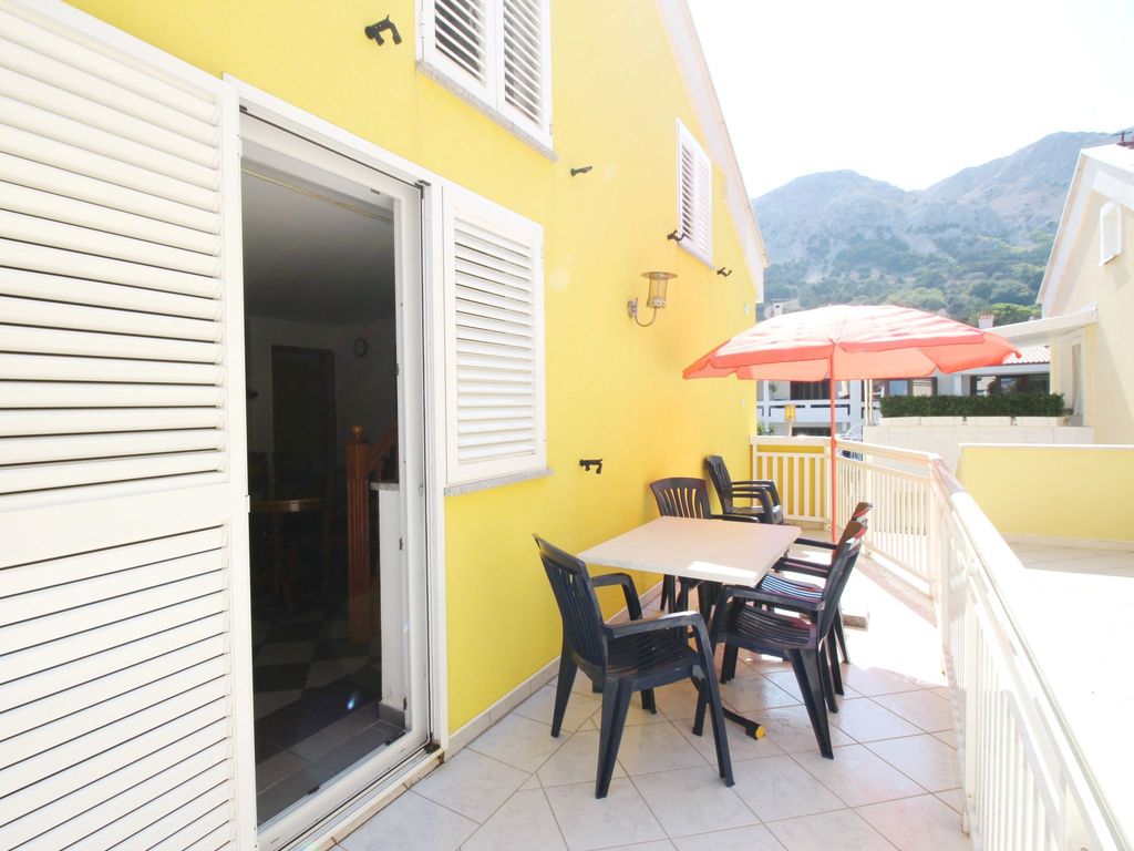 Appartement in Baška mit Eigener Terrasse
