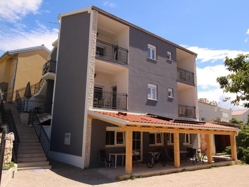 Tolle Wohnung in Baška mit Eigenem Balkon
