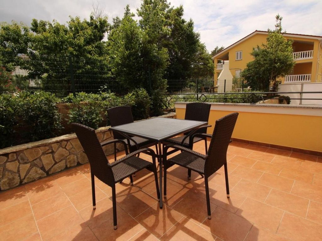 Gorica II A2+2 br.3