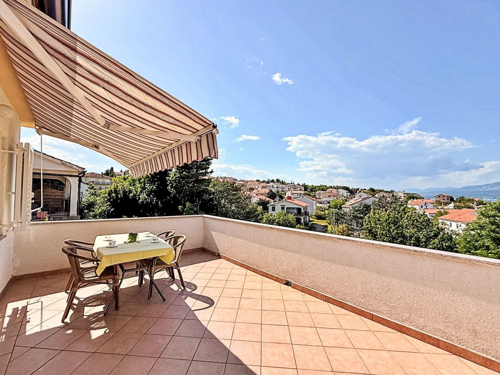 Apartment Dragica