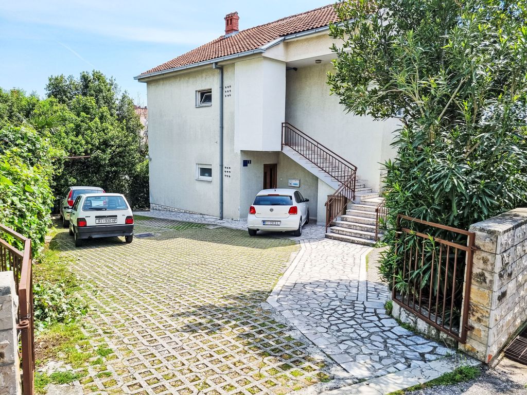 Wohnung App Marinna mit Terrasse