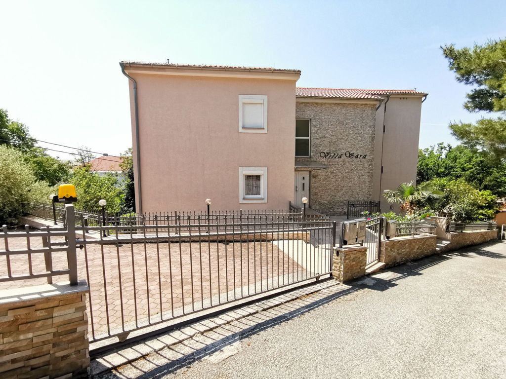 Wohnung mit Meerblick, 50m vom Strand entfernt