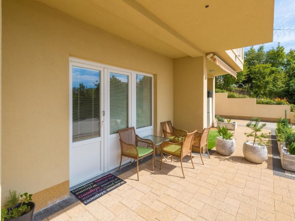 Apartment Josip