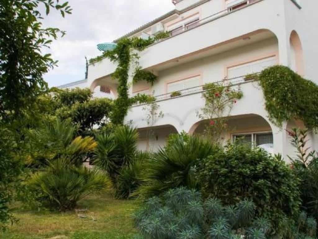 Appartement in Dramalj mit Terrasse
