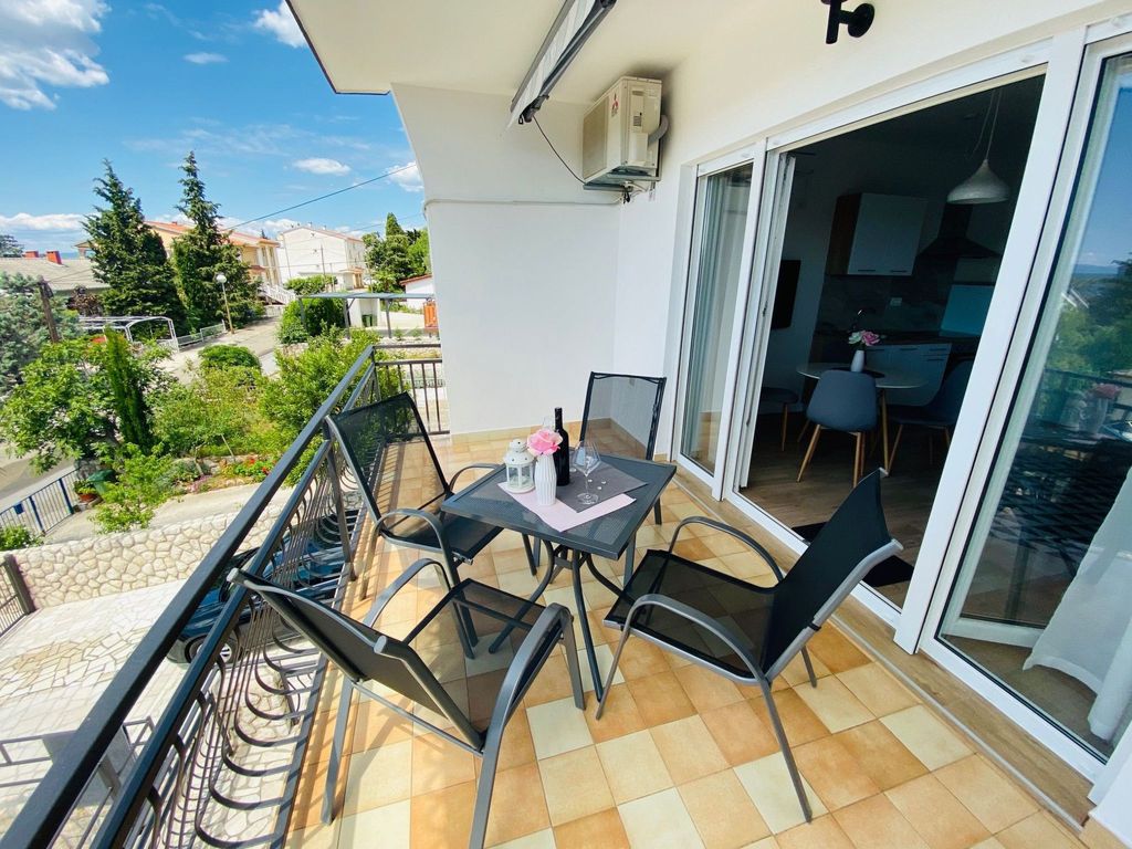 Geschmackvolle Ferienwohnung mit Grill und Balko