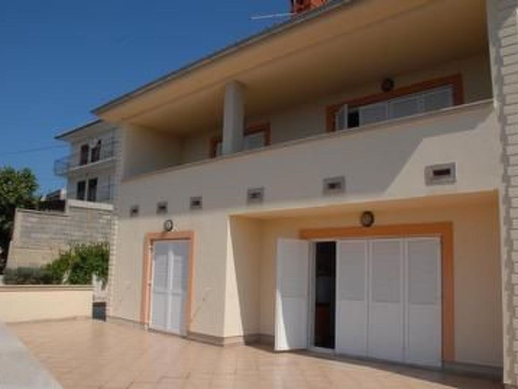 Apartment Enna unweit vom Meer