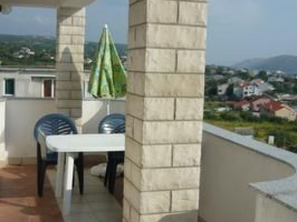 Nette Ferienwohnung mit Whirlpool und Garten