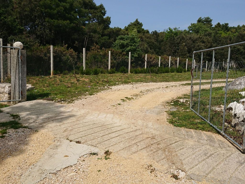 "Waldhaus" in der Nähe des Strandes