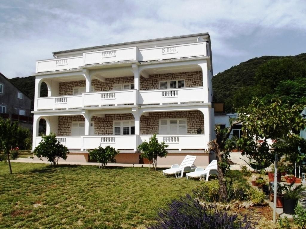 Wohnung Marica mit Balkon und herrlichem Meerblick