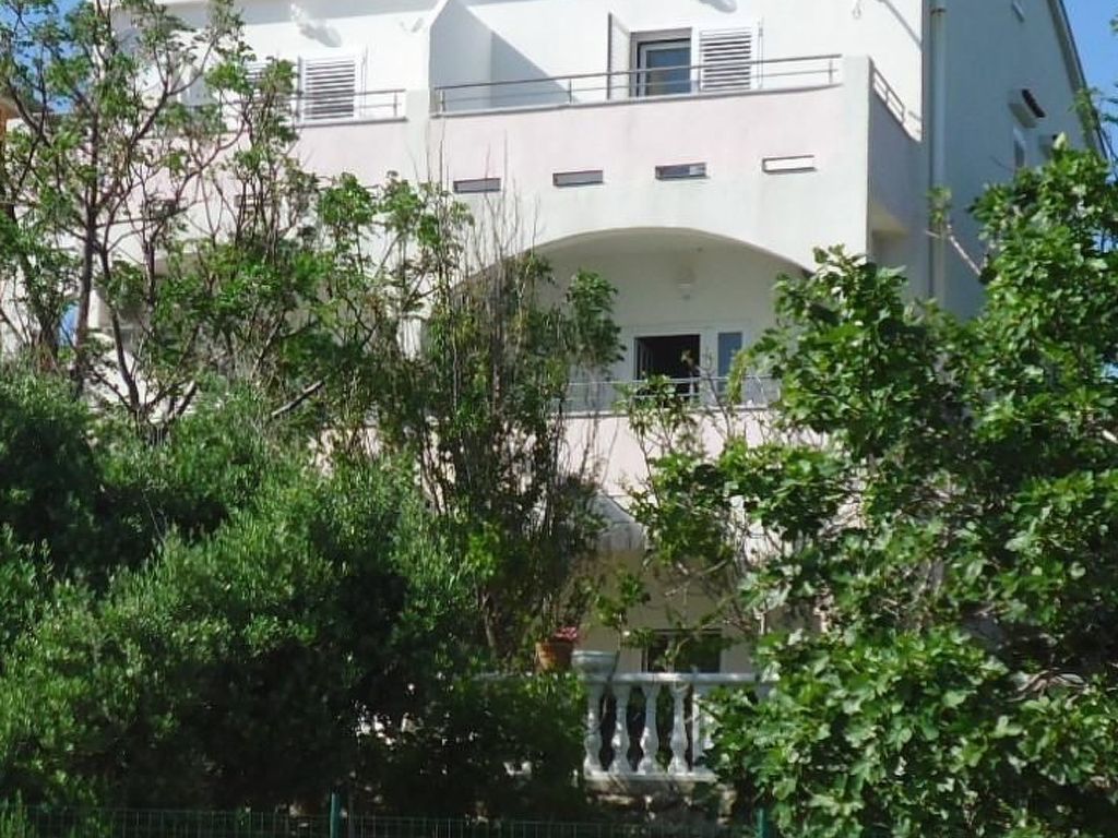 Appartement "Tomi" mit Blick auf das Wasser