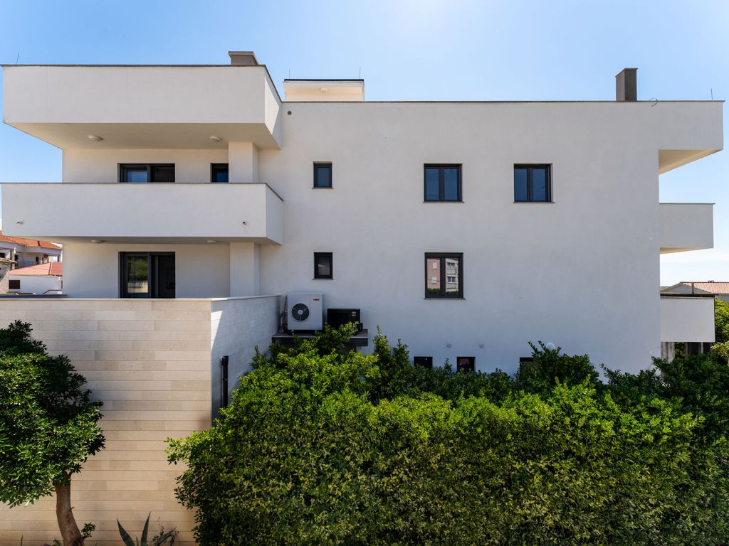 Luxury Villa Terra Maiorum