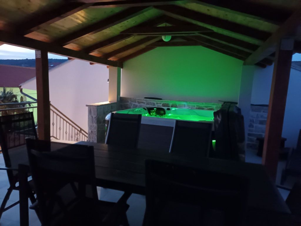Jacuzzi Haus
