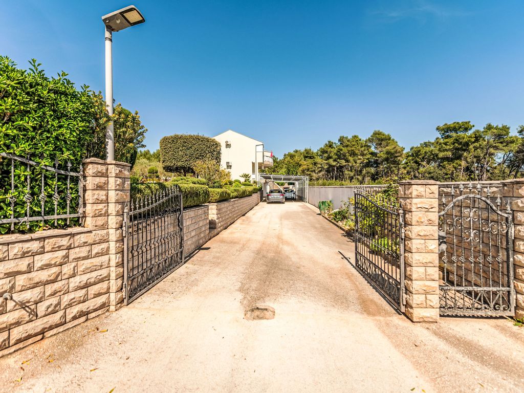 Apartment Pavlak 1
