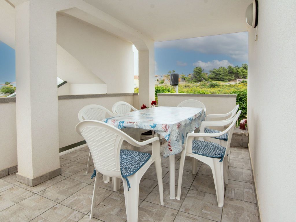 Apartment Cupic 1