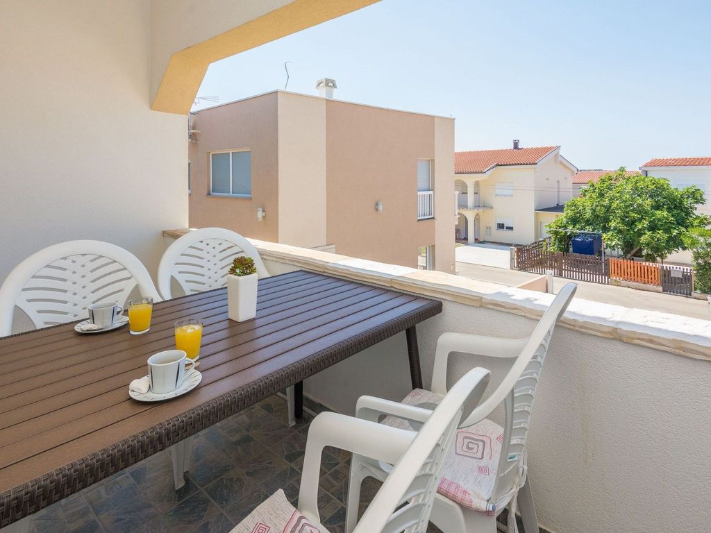 Apartment Galic 4
