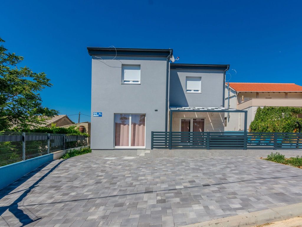 Villa Tonina