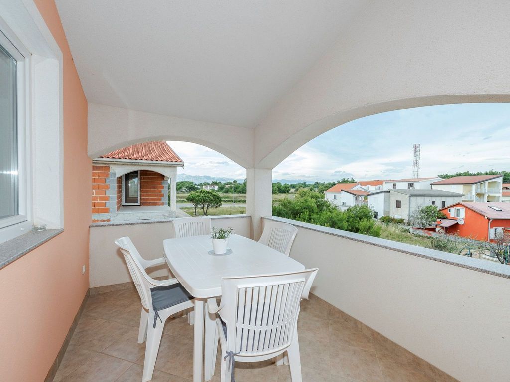 Apartment Simic 2