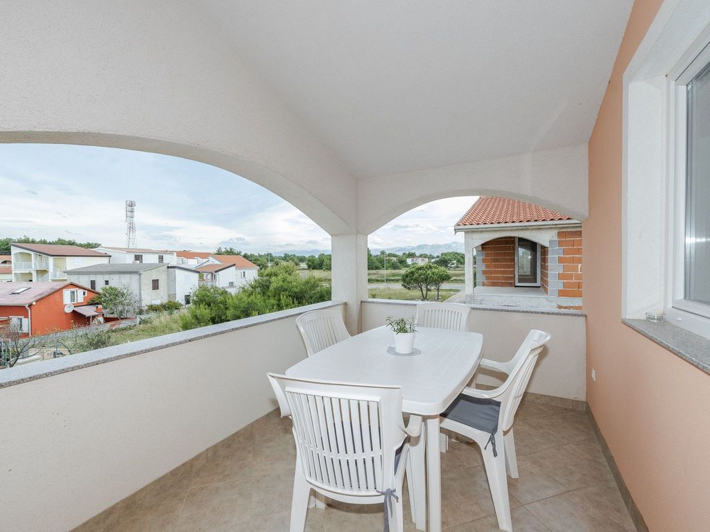 Apartment Simic 6