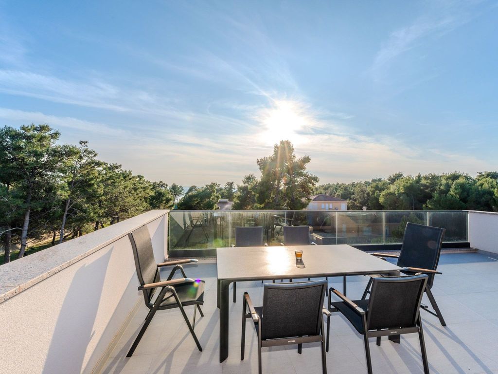Apartment Royal 3