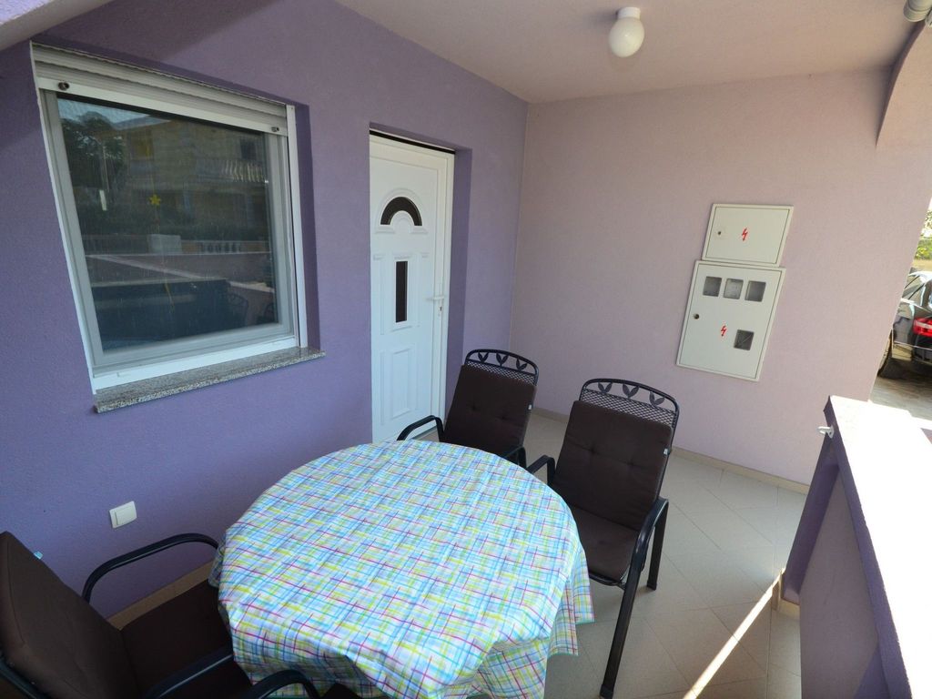 Apartment Brandis 1